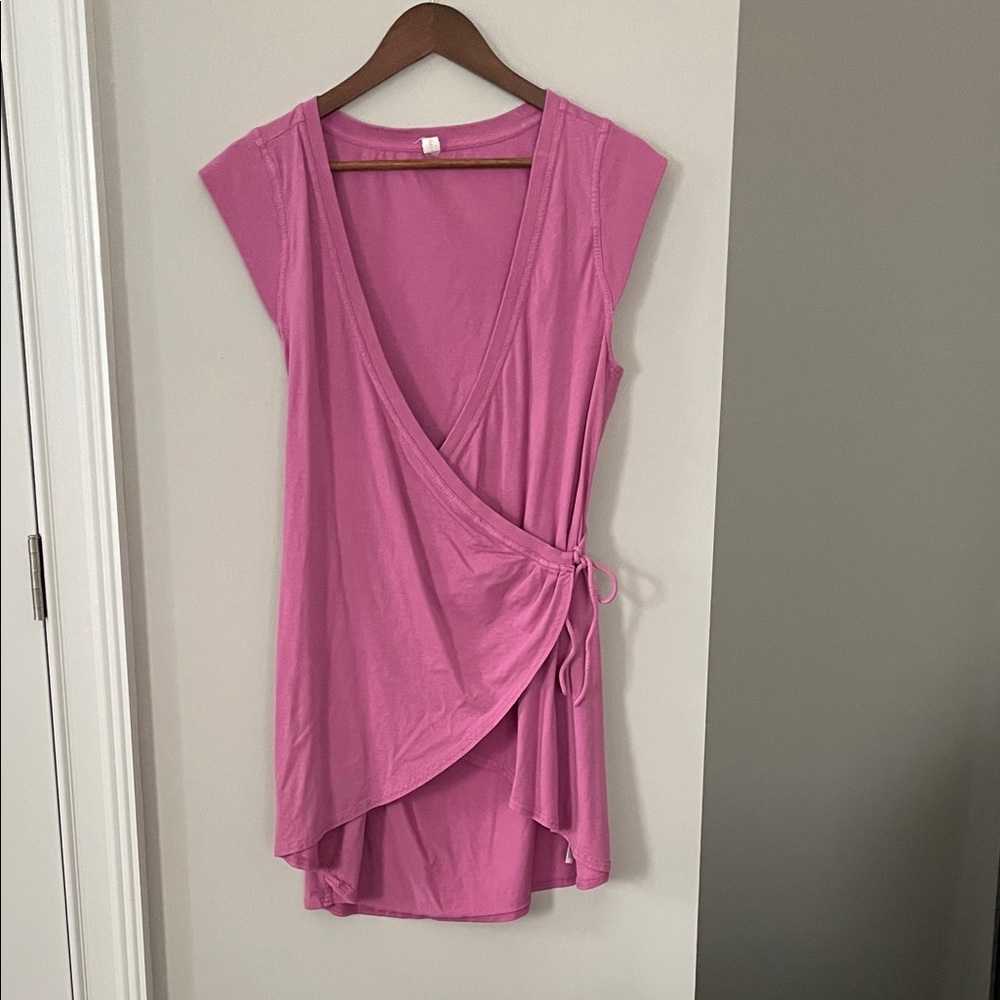 Chic Pink Sleeveless Wrap Mini Dress